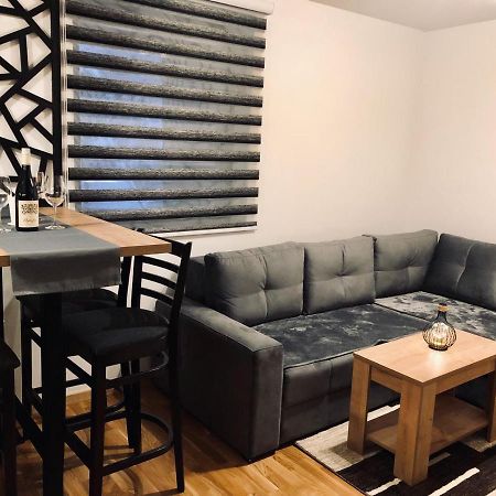Am Apartment ياهورينا المظهر الخارجي الصورة